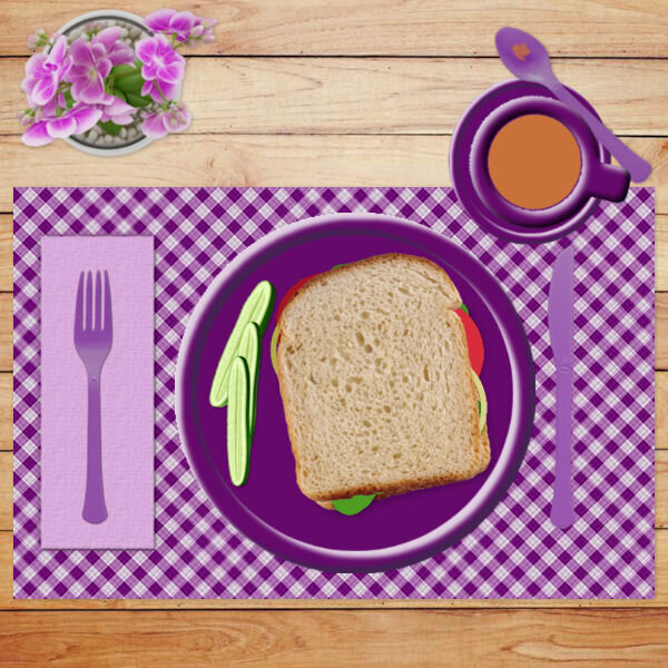 Sandwich on Table 01 01 600.jpg