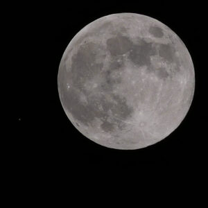 full-moon-and-mars-7th-dec-11